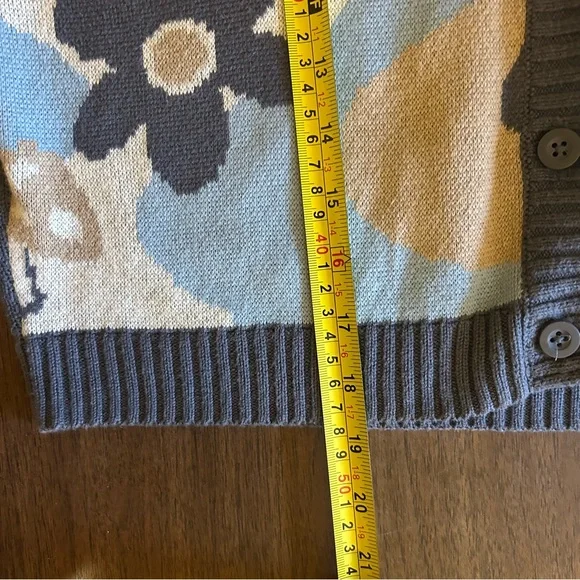 Hollister Cropped Mushroom Floral Sweater Size Small Blue Tan Retro Boho Hippie - Picture 13 of 15